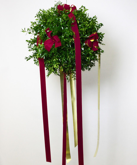 Boxwood Kissing Ball