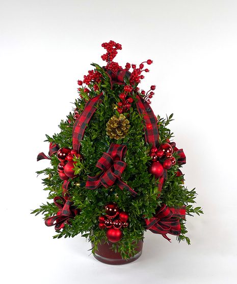 Red Buffalo Plaid Boxwood Tree