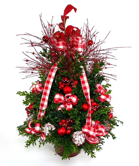 Red & White Buffalo Plaid Boxwood Tree