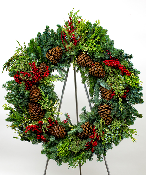 Berried MultiCone Evergreen Wreath