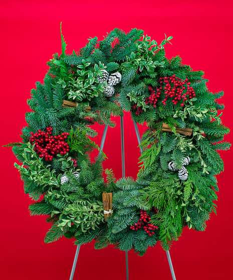 Cinnamon Evergreen Wreath