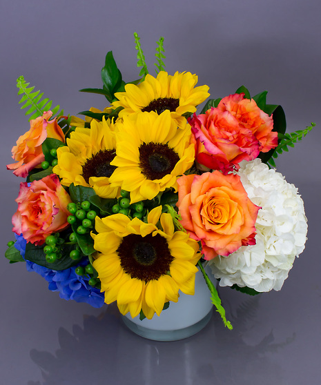 Floral Embrace - Sunflowers, Roses & Hydrangea Danvers, MA 