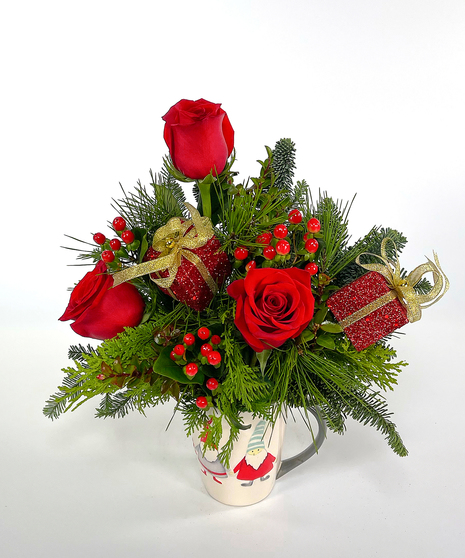 Gnome Mug Arrangement