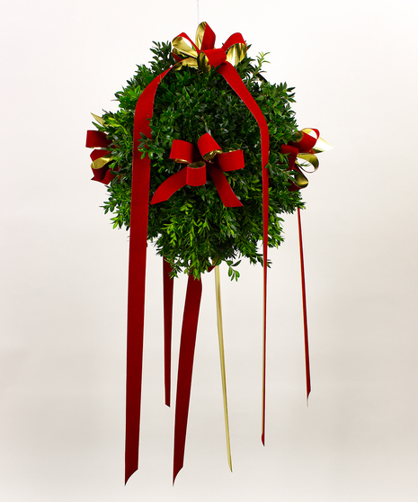 Boxwood Kissing Ball