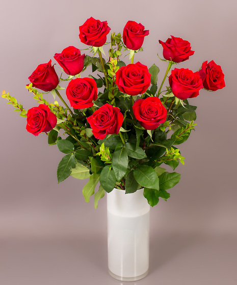 Long Stemmed Red Roses