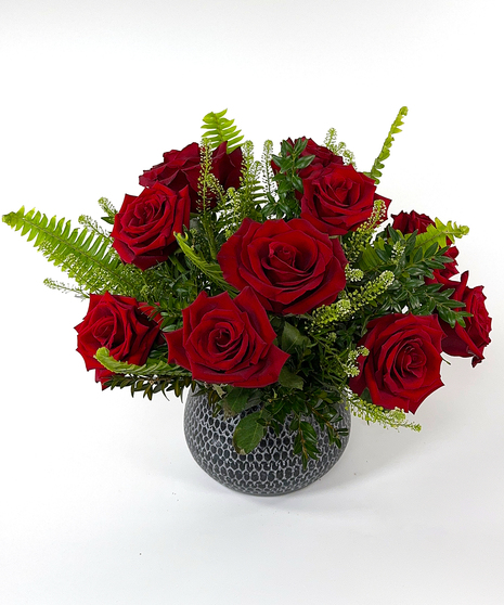 Luxe Red Rose Dozen