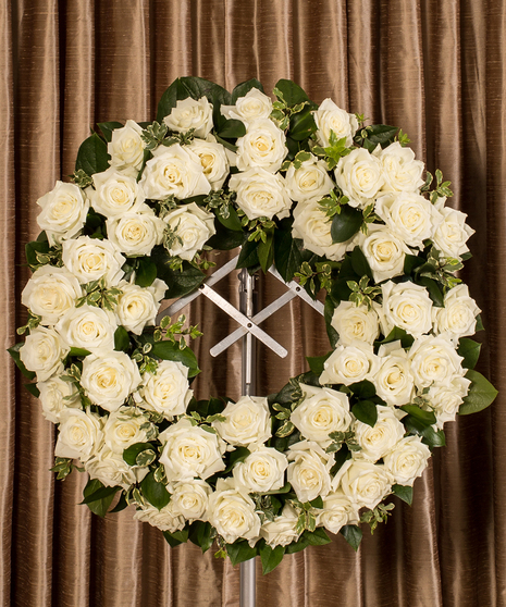 White Rose Wreath